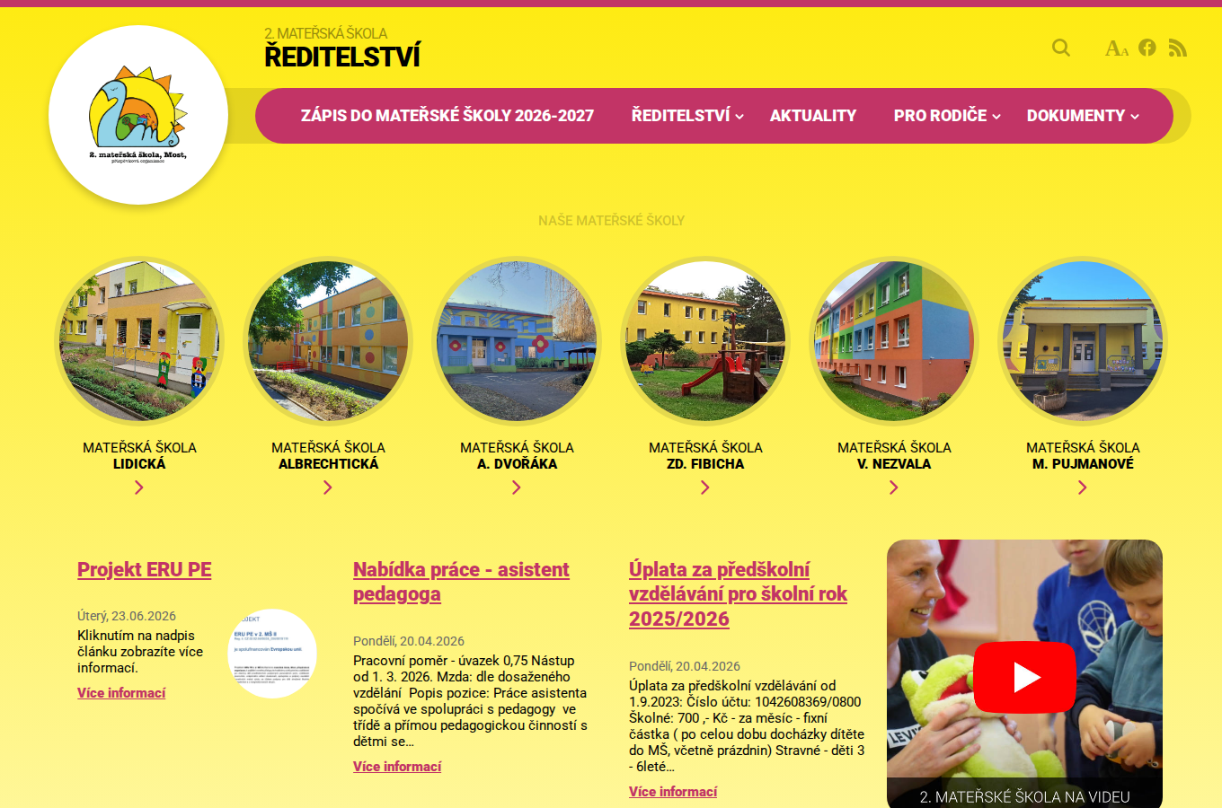 Současný web 2. mateřská škola Most na počítači
