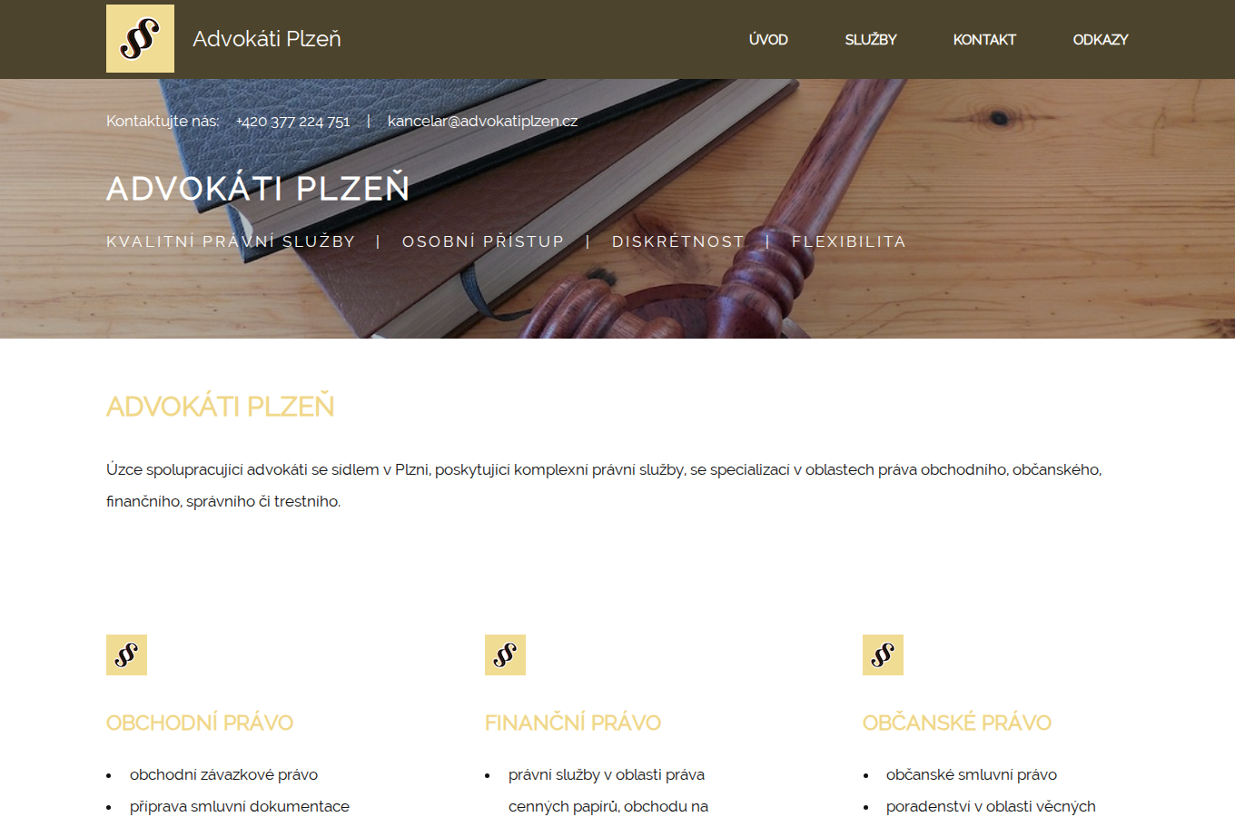 Současný web Advokáti Plzeň na počítači