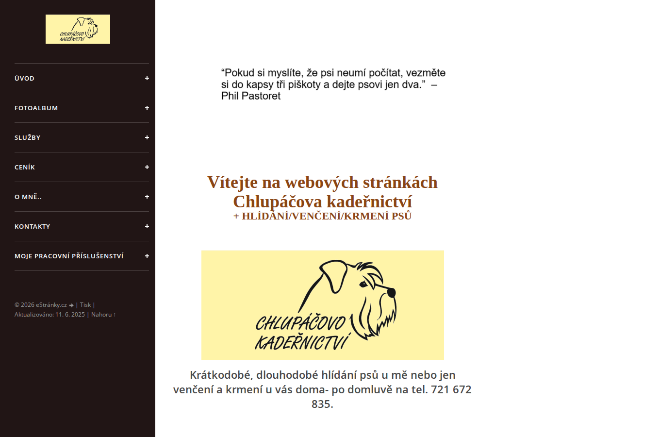 Současný web Chlupáčovo kadeřnictví pro psy na počítači