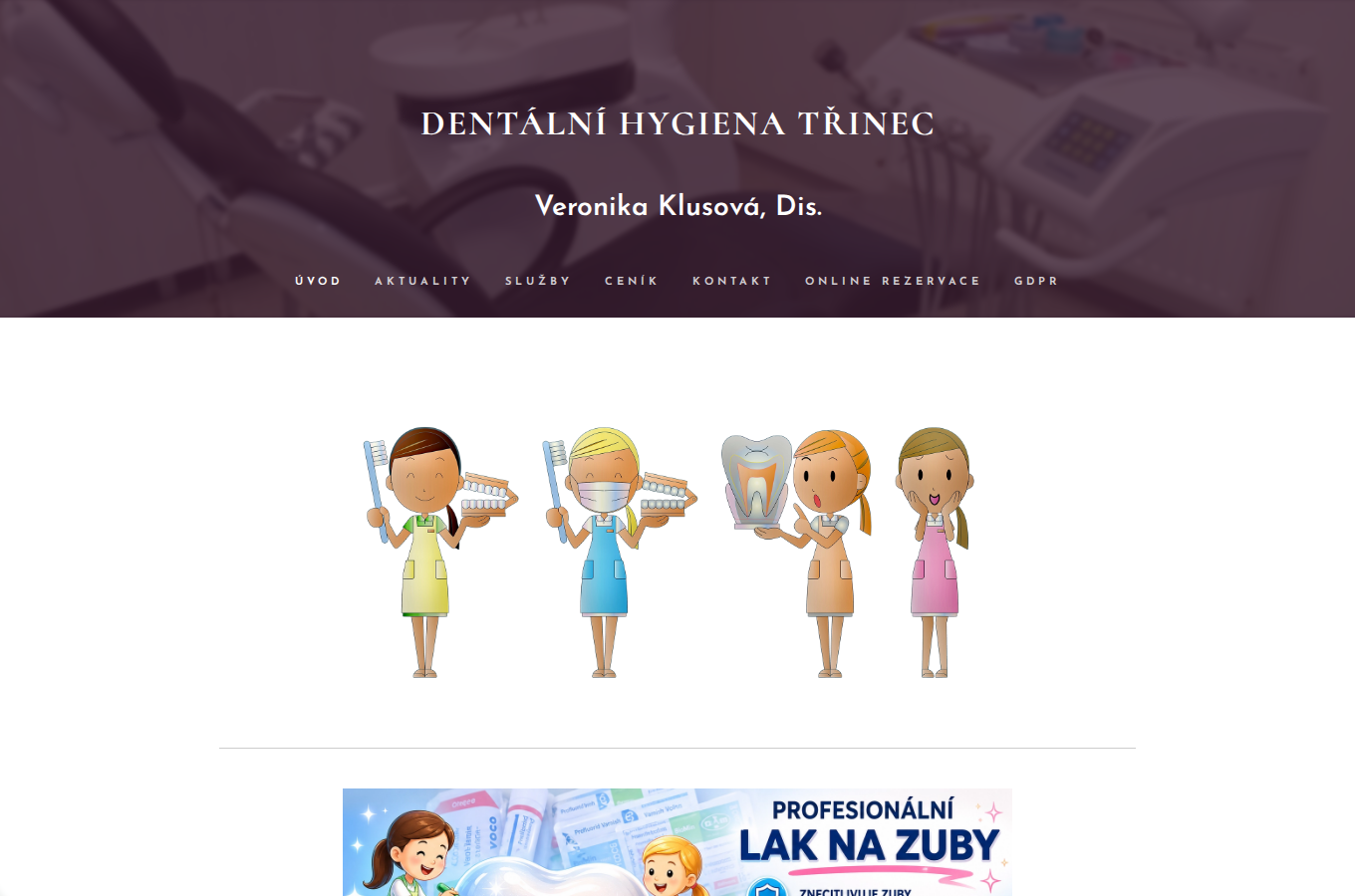 Současný web Dentální hygiena Třinec Veronika Klusová na počítači