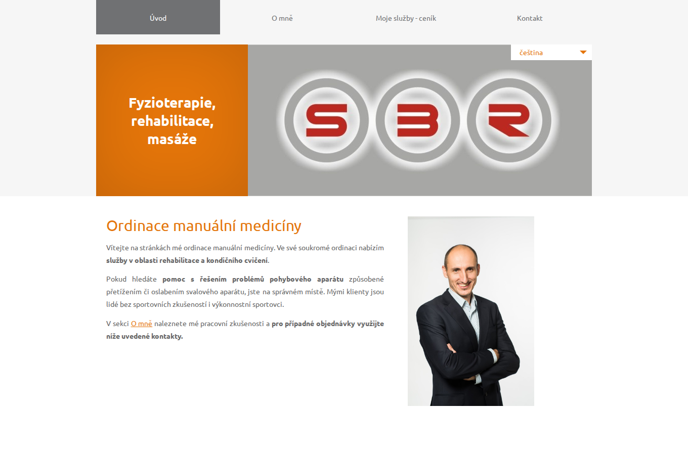 Současný web Fyzioterapie, masáže a rehabilitace Červenka na počítači