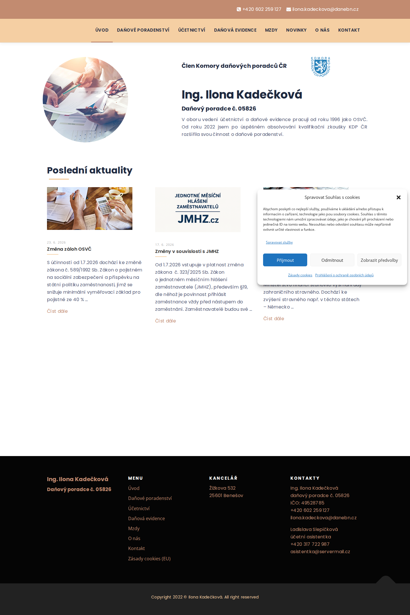 Současný web Ing. Ilona Kadečková - Daňový poradce č. 05826 na počítači