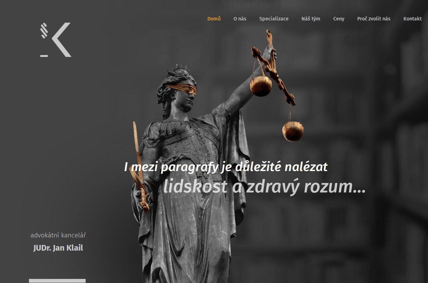 Současný web JUDr. Jan Klail – advokátní kancelář na počítači