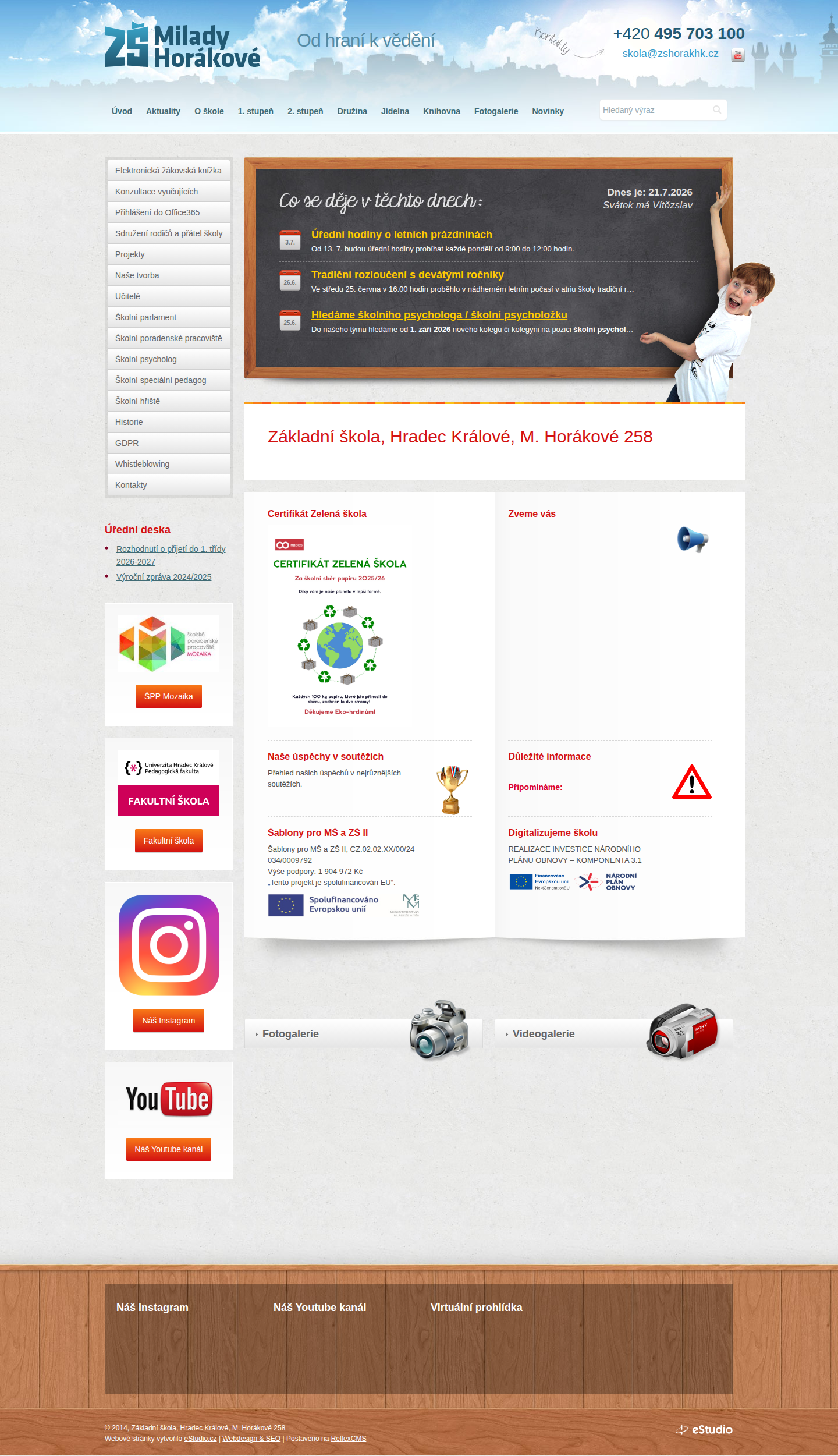 Současný web Základní škola, Hradec Králové, M. Horákové 258 na počítači